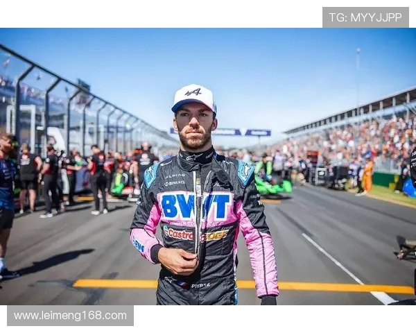 F1赛季即将开启 新车技术升级与车手阵容变动成焦点 F1赛季即将开启 新车技术升级与车手阵容变动成焦点