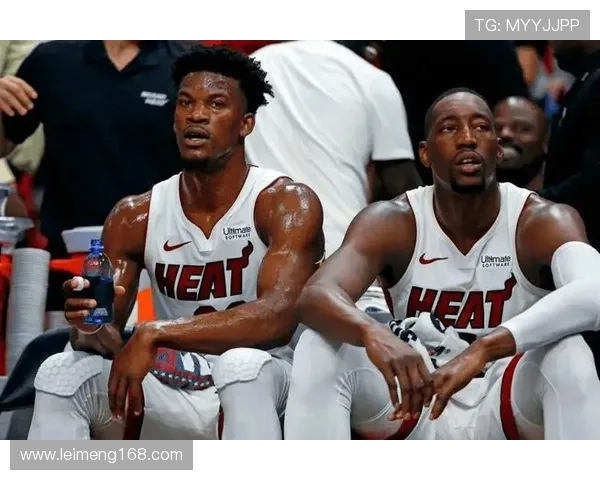 NBA巨星交易风波不断,新赛季球队阵容变化引发热议 NBA巨星交易风波不断,新赛季球队阵容变化引发热议