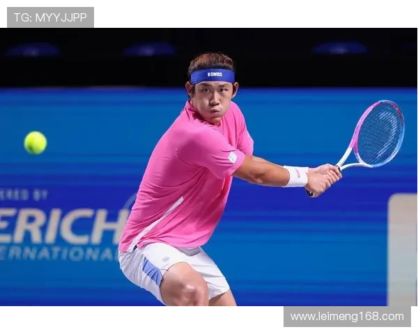 新赛季焦点之战掀起网球赛场巅峰对决热潮群星竞放光芒再燃激情势 新赛季焦点之战掀起网球赛场巅峰对决热潮群星竞放光芒再燃激情势