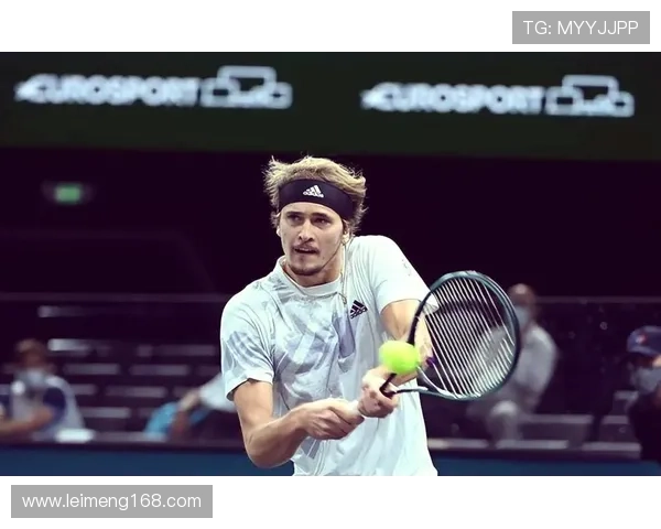 新生代崛起老将坚守本赛季网球赛场格局全面改写世界排名竞争白热化